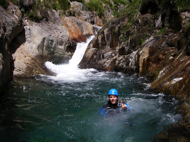  Experience Canyoning in Ariege 